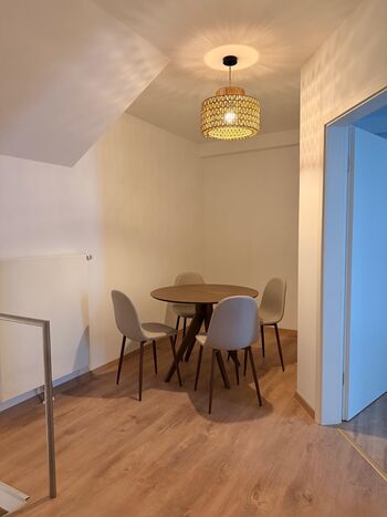 Moderne 4 Zimmer Wohnung in der Alstadt