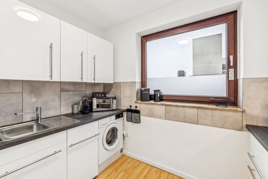 Renoviert | 3 Zi. 6 Betten | Netflix • Xbox • 3 Balkone Picture 2