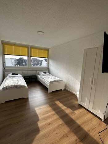 Wohnung in zentraler Lage für bis zu 8 Personen - Kerpen Zdjęcie 3