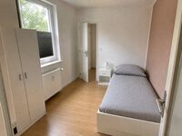 FL32 / TOMASZ-LIVING in KROPP - Parken + Küche Obrázok 1