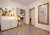 Grosszügiger Eingangsbereich 