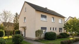 MH11 / TOMASZ-LIVING in DUISBURG - Modernes Bad + Smart TV Zdjęcie 4