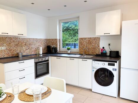 Easy Apartments 24 I GU02 Apartment mit Terrasse! Zdjęcie 2