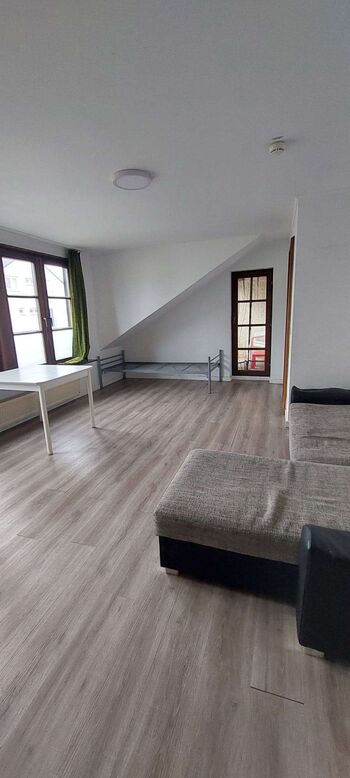 Große Wohnung mit Küche in Griesheim für 6 Pers. Bild 4