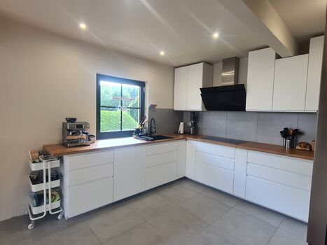 Großes Haus mit Platz für bis zu 12 Personen Zdjęcie 3