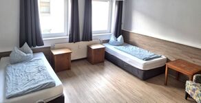 30 moderne Apartments für 2-6 Mann in Leuna und Merseburg Bild 8