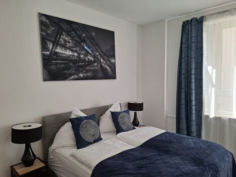 Stilvoll-Zentral-Bahnhof-Altstadt-Mediapaket-W6