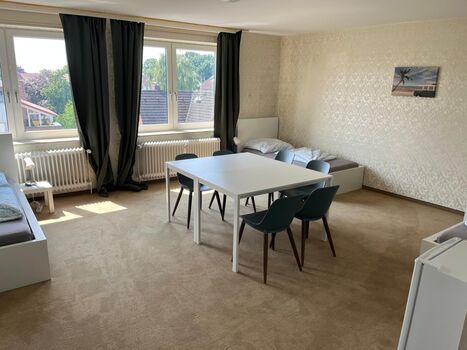Schöne Monteurwohnung mit 3 Zimmer, Küche,Bad+PKW Stellplatz Bild 5