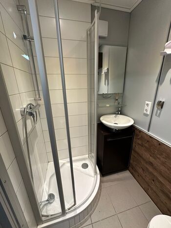 Moderne Monteurwohnung im Industriegebiet Bild 3