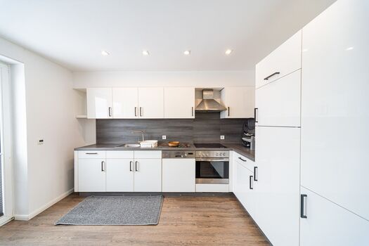 Monteurzimmer Wilhelmshaven Hafen | Parkplatz | Küche | Top Zdjęcie 2