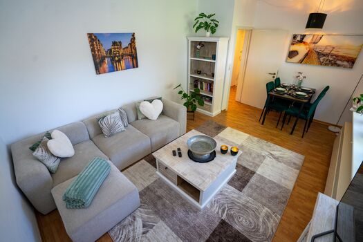 Neue Monteurwohnungen | 2-10 Personen | WLAN | Parkplätze | Küche