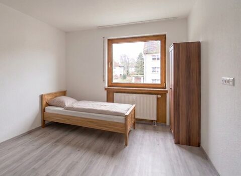 Monteurunterkünfte in Solingen – 24h Check-In Picture 2