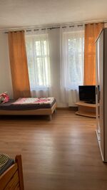 2 Schwestern Lučić Picture 11