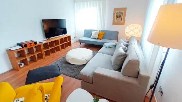 Großes Haus · 9 Gäste · Messe Nürnberg 7 km Bild 1