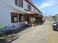 Auf Ostseite kommt morgens die Sonne