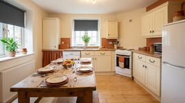 FL18 / TOMASZ-LIVING in SATRUP - Küche + Bad Picture 3