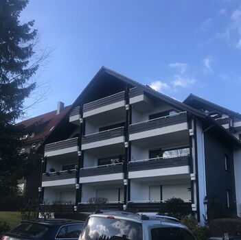 luxuriöses Ferienapartment Waldfrieden in ruhiger Lage + TG