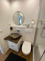 luxuriöses Ferienapartment Waldfrieden in ruhiger Lage + TG Bild 5