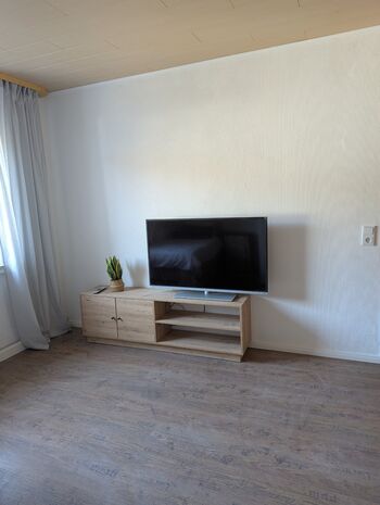 Frisch renovierte Wohnung 24/7 Check-in Bild 5