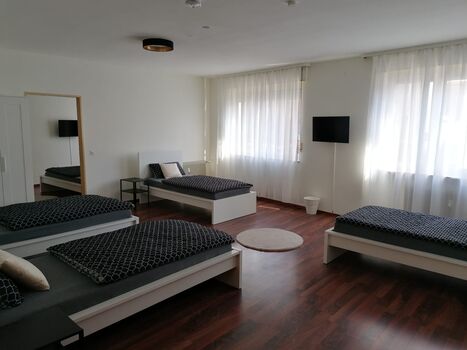 Unterkunft für 9 Pers. in der Fußgängerzone / Kaiserslautern