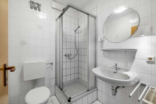 Monteurzimmer Oberkochen voll ausgestattet mit eigenem Bad! Obrázok 5