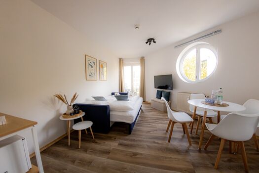 Come4Stay-Passau Monteure 4 Pers-2 Balkone TOP Betten !