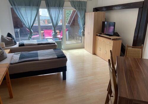 Monteurzimmer und Wohnungen alle eigenes Bad/Küche Bild 3