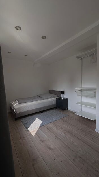 Einfamilienhaus mit vielen Zimmern Obrázok 3