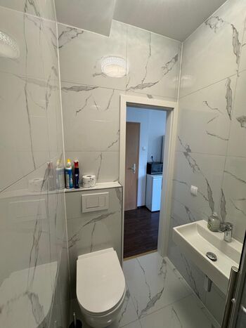 Zentrum gelegene Apartments mit 1, 2 oder mehrbettzimmern Bild 3