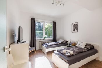 VAZ Apartments Monteurwohnungen Wuppertal/ Vollausgestattet Bild 5