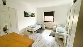 Vollmöblierte Wohnung bis zu 6 Personen mit Parkplatz Picture 1