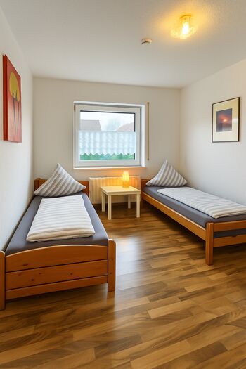 Monteurhaus mit 6 Zimmern, Internet, Waschmaschine Bild 3