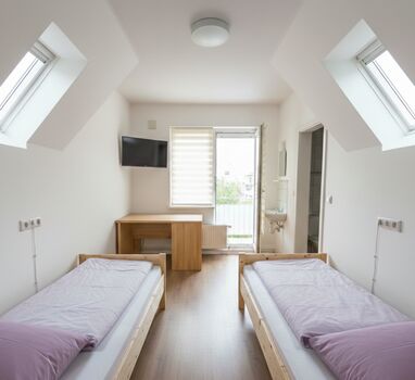 Monteurunterkünfte in Kelsterbach – 24h Check-In Bild 2