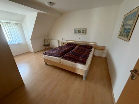 8 Zimmer mit je 2 Betten - Fulda West Bild 2