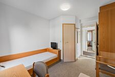 Arona Rooms Picture 2