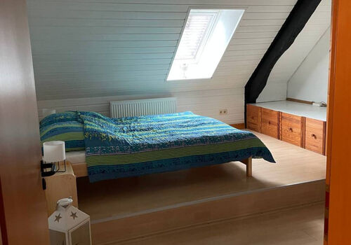 Schlafzimmer 2