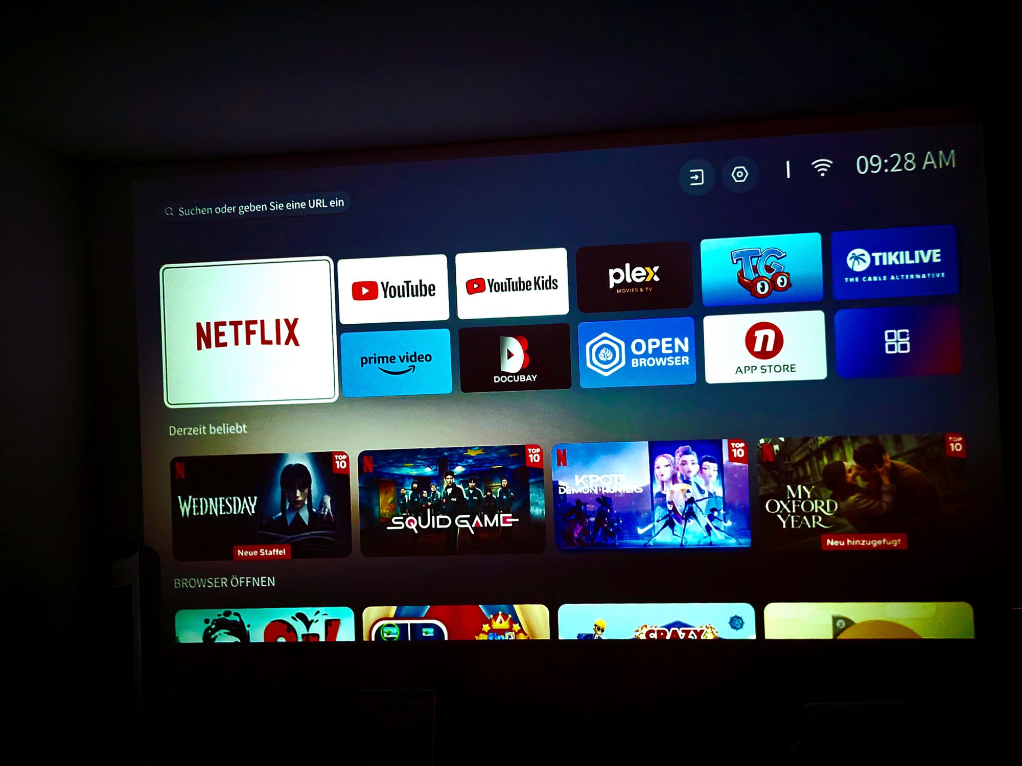 Netflix, YouTube & mehr – Streaming auf eigenem Heimkino (4,5m) nach Feierabend