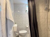 Moderne Einzel - und Doppelzimmer mit eigenem Bad und Gemeinschaftsküche Obrázok 9