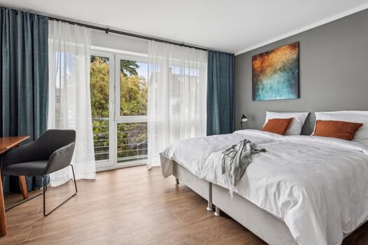 DIE HEGAU BLEIBE - charmantes Stadthaus, Parkplätze, Garten