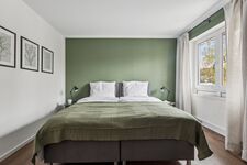 Schlafzimmer 2: Die zwei Boxspringbetten können in jedem Schlafzimmer als Einzel oder Doppelbetten gestellt werden