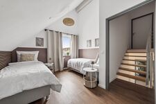 Schlafzimmer 3: Die zwei Boxspringbetten können in jedem Schlafzimmer als Einzel oder Doppelbetten gestellt werden