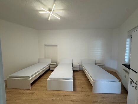 Kernsanierte Monteurwohnung für 5 Personen