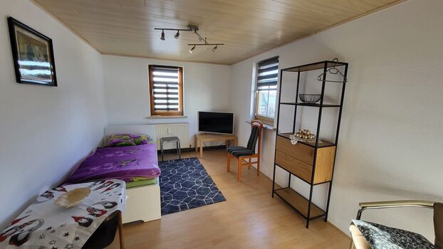 Haus Nummer 9 Nahwinden Bild 5