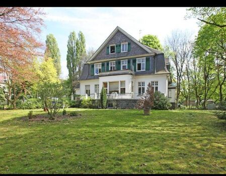 Monteur Villa Solingen