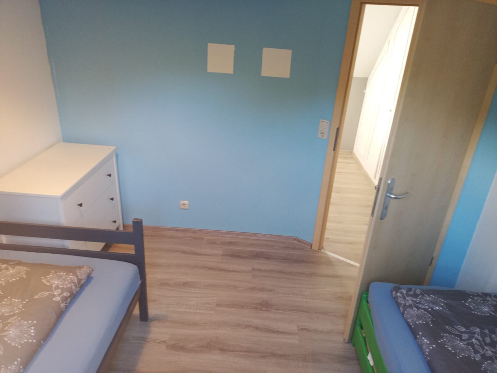 Picture 3