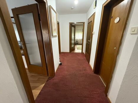 12 Bett-/ 6 Zimmer Haus in Langenhagen Bild 4