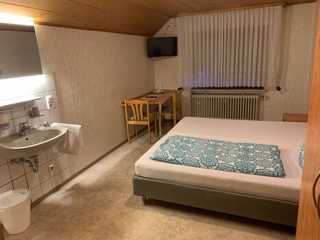 Monteurzimmer Rastatt-Anker garni- Parkplatz & WLAN Zdjęcie 4