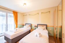 8X 3Zi/2Zi/STUDIOS35QM/EINZELBETTEN/KÜCHE/BAD/ZENTRAL Picture 13