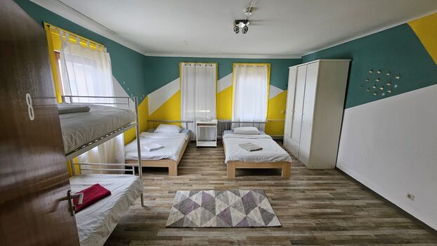 Mehrbettzimmer auch für Familien und Gruppen