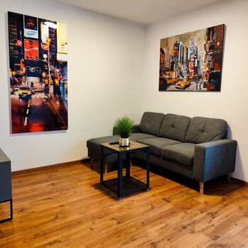 Voll möblierte ausgestatte 2 Zi-Whg für Langzeitaufenth. Bild 4